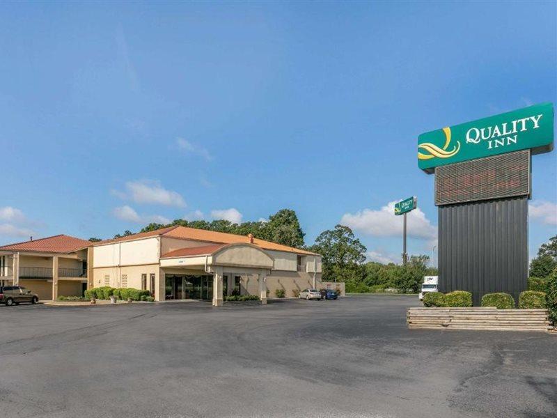 Quality Inn Manchester Eksteriør bilde