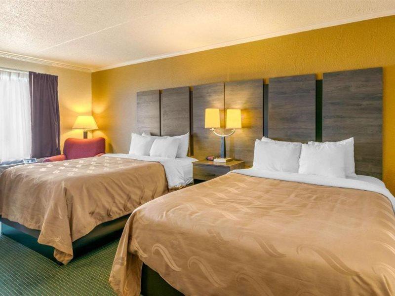 Quality Inn Manchester Eksteriør bilde