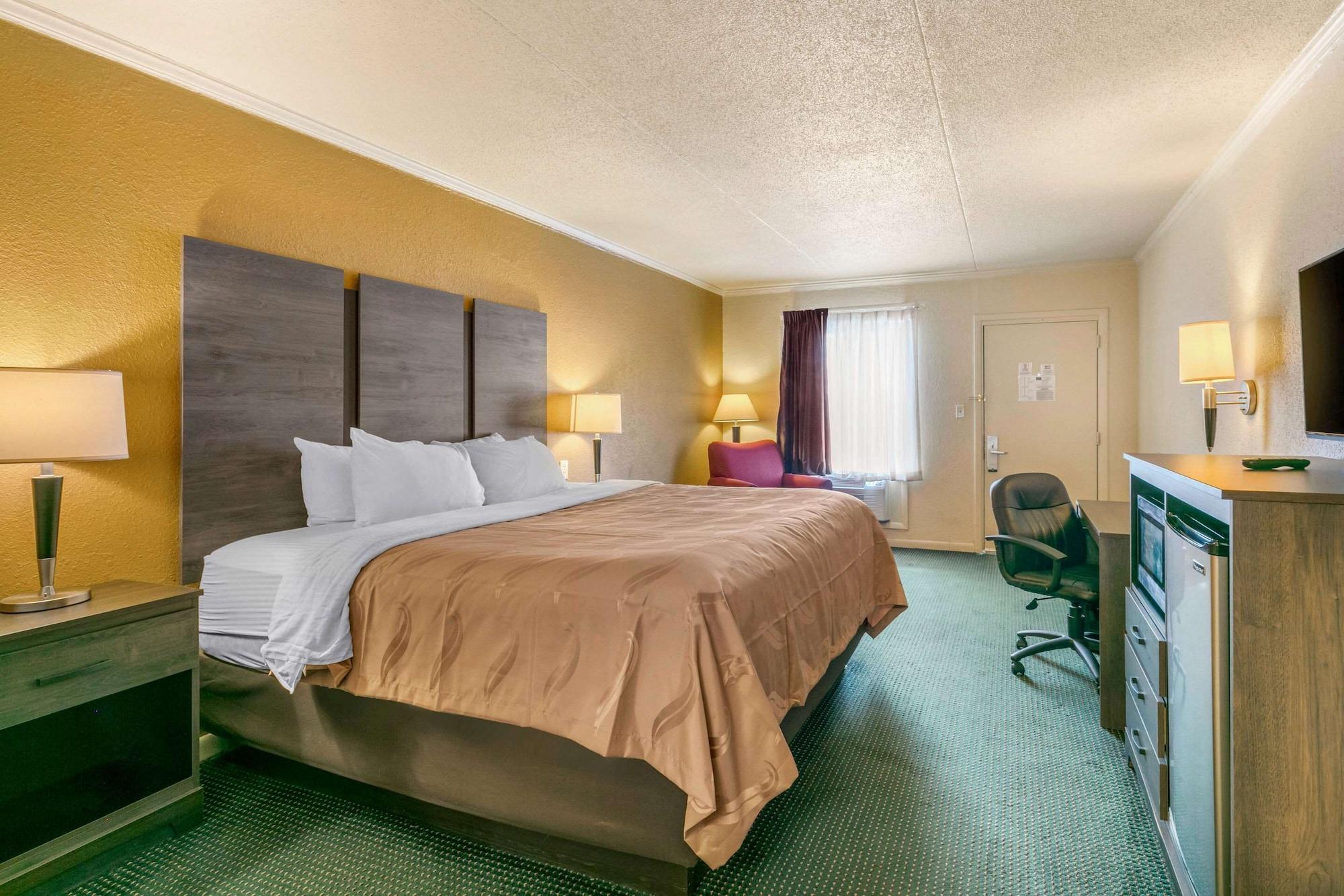 Quality Inn Manchester Eksteriør bilde